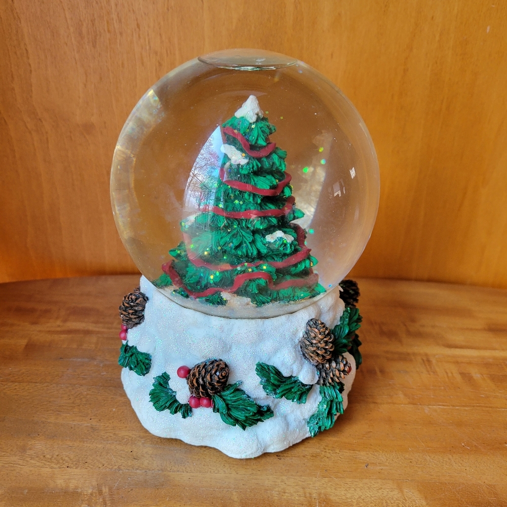 Vintage Wintersong Music Box Snow Globe